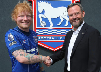 Ed Sheeran invierte en el Ipswich Town de la Premier League